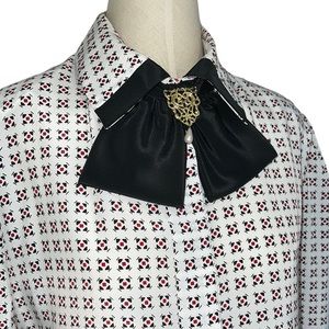80s Vintage Broach Bow Geometric Blouse | Convertible Collar | Size 20